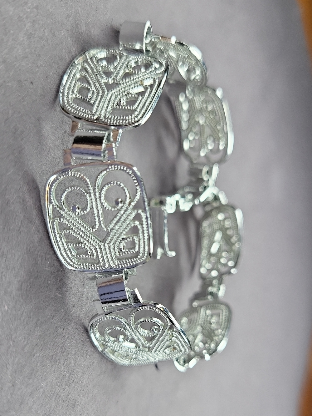 Silver Tone Filigree Link Bracelet